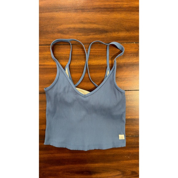 Vuori Tops - Vuori Ribbed V-Neck Crop Tank with Built-in Bra Dusty Blue Straps Size Small